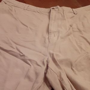 Khaki shorts size 42 waist